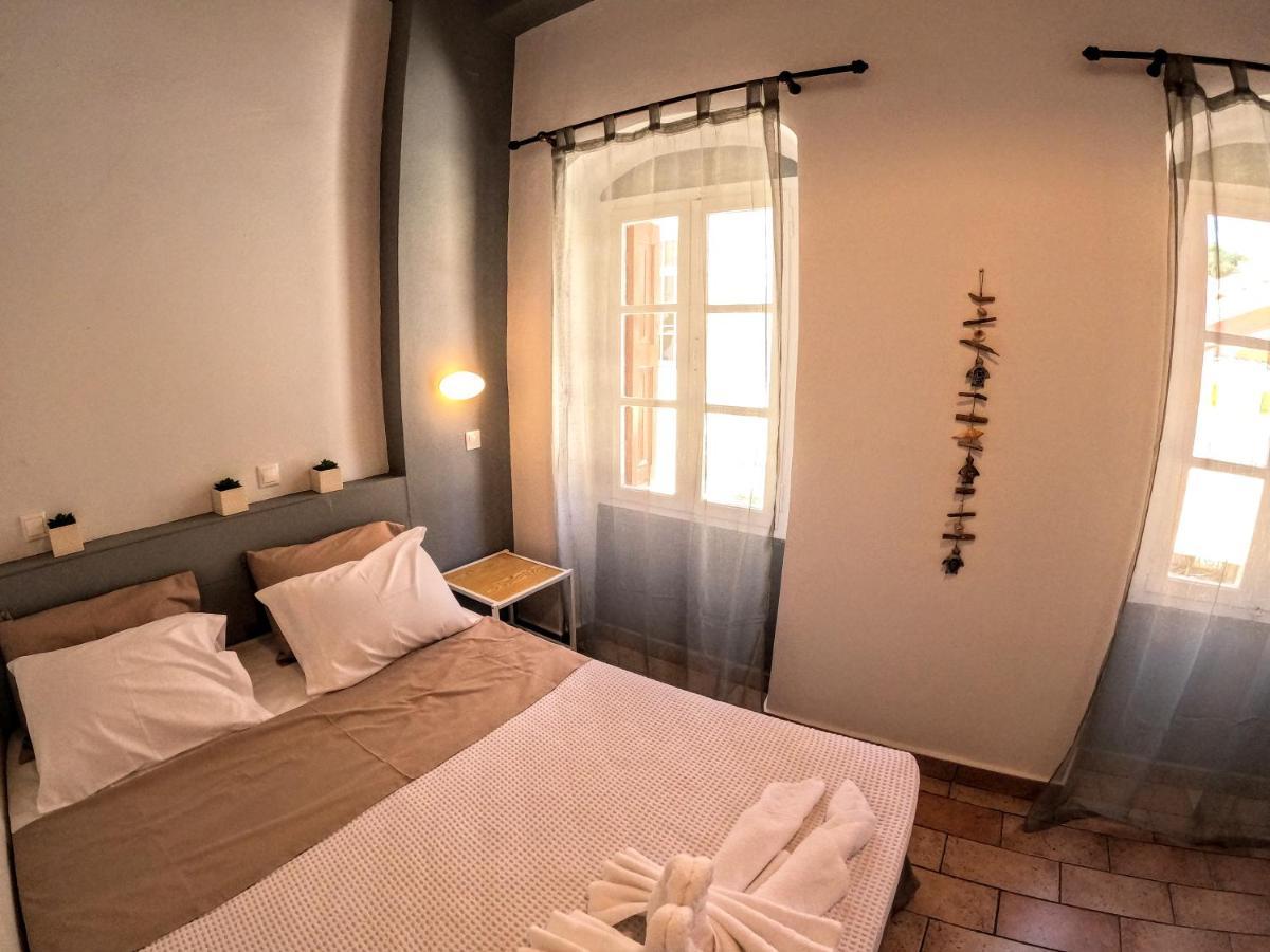 Cozy Apartments In Symi Center Bagian luar foto