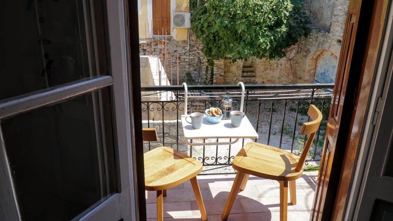 Cozy Apartments In Symi Center Bagian luar foto
