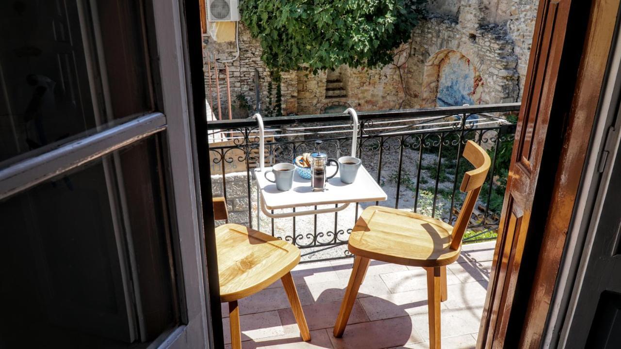 Cozy Apartments In Symi Center Bagian luar foto